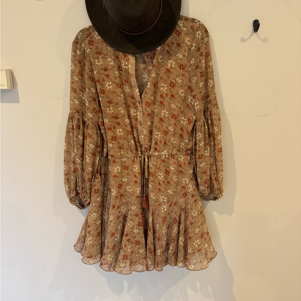 Floral Woman’s Dress with Long Sleeves Size Small - Picture 3 of 7